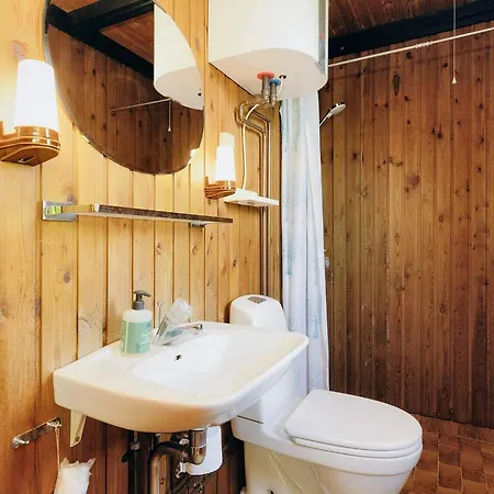 別荘 Charming Retreat On Eno - By Traum