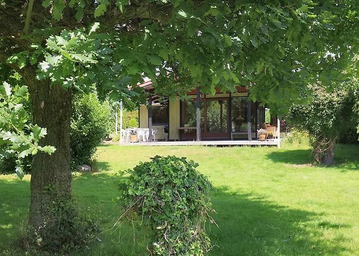 Charming Retreat On Eno - By Traum *